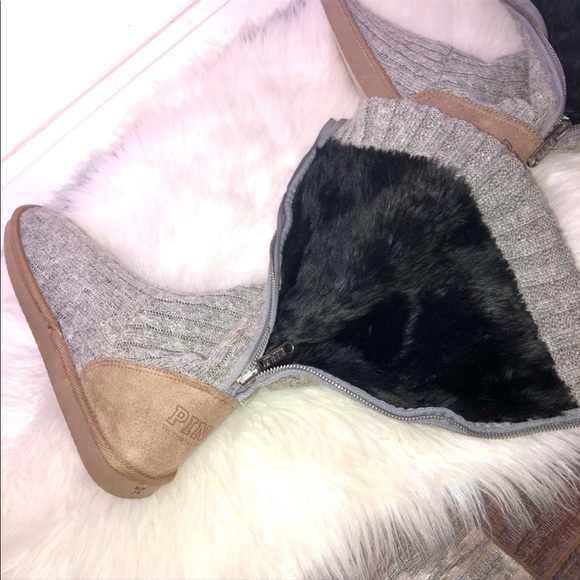 VICTORIA’S SECRET PINK MUKLUKS ZIPPER BACK WITH BLACK FAUX FUR 2006 COLLECTION - Picture 3 of 15